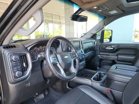 Used 2021 Chevrolet Silverado 3500 LTZ w/ LTZ Convenience Package AWD/4WD image 16