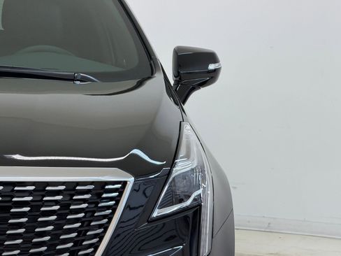 New 2026 Cadillac XT5 Luxury w/ LPO, Floor Liner Package image 9
