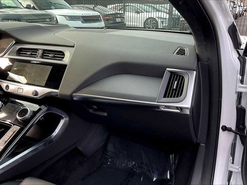 New 2024 Jaguar I-PACE R-Dynamic HSE image 27