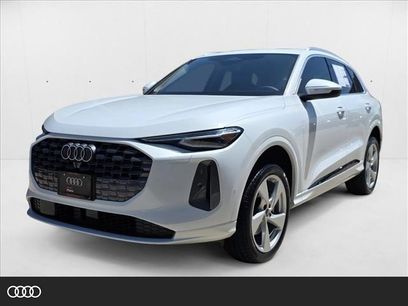 New 2025 Audi Q5 Premium Plus