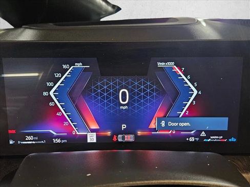 Certified 2023 BMW X7 xDrive40i w/ Climate Comfort Package image 10