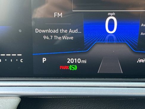 Used 2025 Volkswagen Taos SE w/ Panoramic Sunroof Package image 20