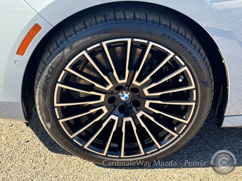 Used 2024 BMW 760i xDrive w/ Executive Package image 12