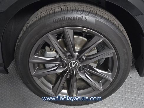 Certified 2025 Acura ADX A-Spec image 9