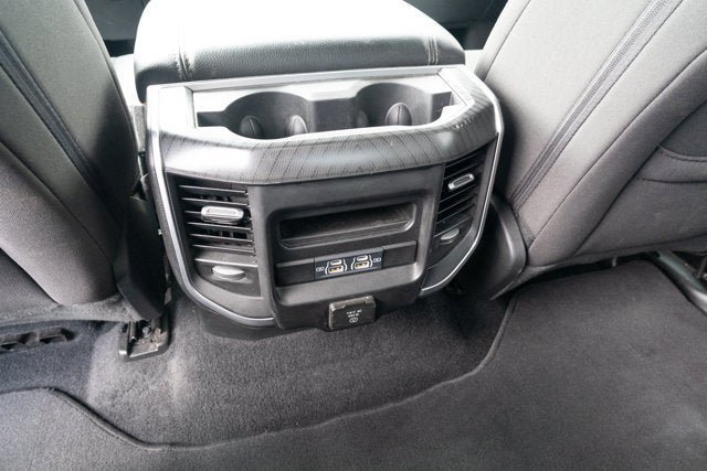 Used 2025 RAM 1500 Big Horn AWD/4WD image 33