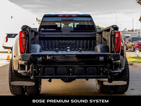Used 2025 GMC Sierra 3500 Denali w/ Technology Package image 9