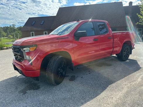 Used 2024 Chevrolet Silverado 1500 Custom w/ Rally Edition AWD/4WD image 1