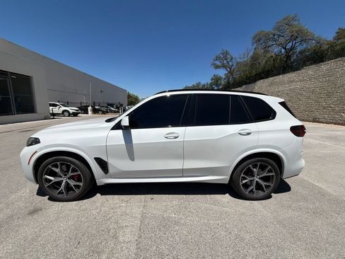 Used 2025 BMW X5 xDrive40i w/ M Sport Package AWD/4WD image 2