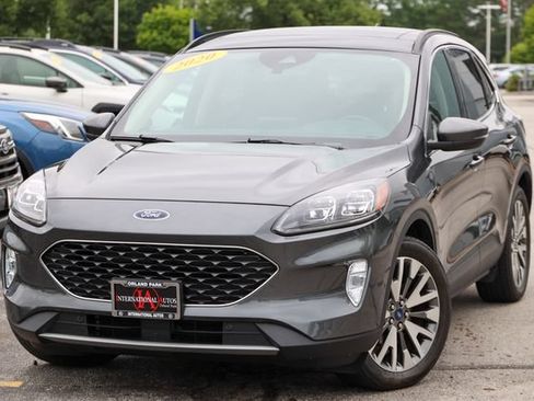 Used 2020 Ford Escape Titanium FWD image 20
