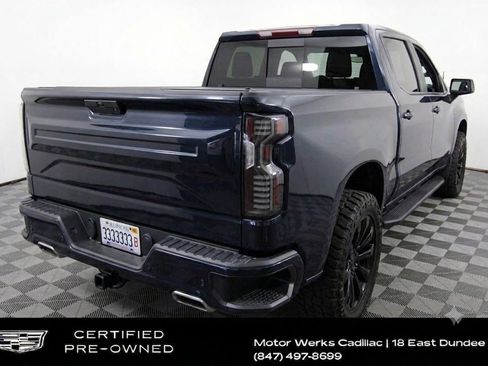 Used 2021 Chevrolet Silverado 1500 LT Trail Boss w/ Convenience Package II AWD/4WD image 3