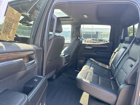 Certified 2024 Chevrolet Silverado 1500 High Country w/ Technology Package AWD/4WD image 29