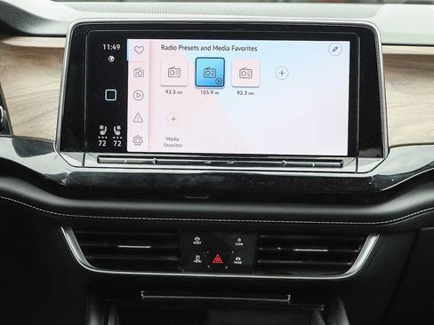 Certified 2026 Volkswagen Atlas SE FWD image 13