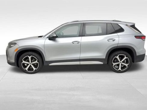 Certified 2025 Volkswagen Tiguan SE AWD/4WD image 5