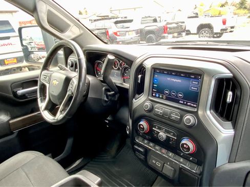 Used 2021 Chevrolet Silverado 3500 LT w/ Convenience Package AWD/4WD image 43