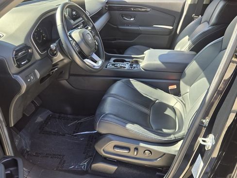 Used 2024 Honda Pilot EX-L image 10