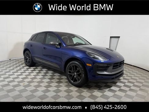 Used 2023 Porsche Macan Turbo AWD/4WD image 1