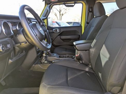 Used 2023 Jeep Wrangler Sport image 23