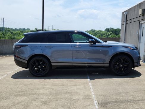 New 2026 Land Rover Range Rover Velar Dynamic SE image 11
