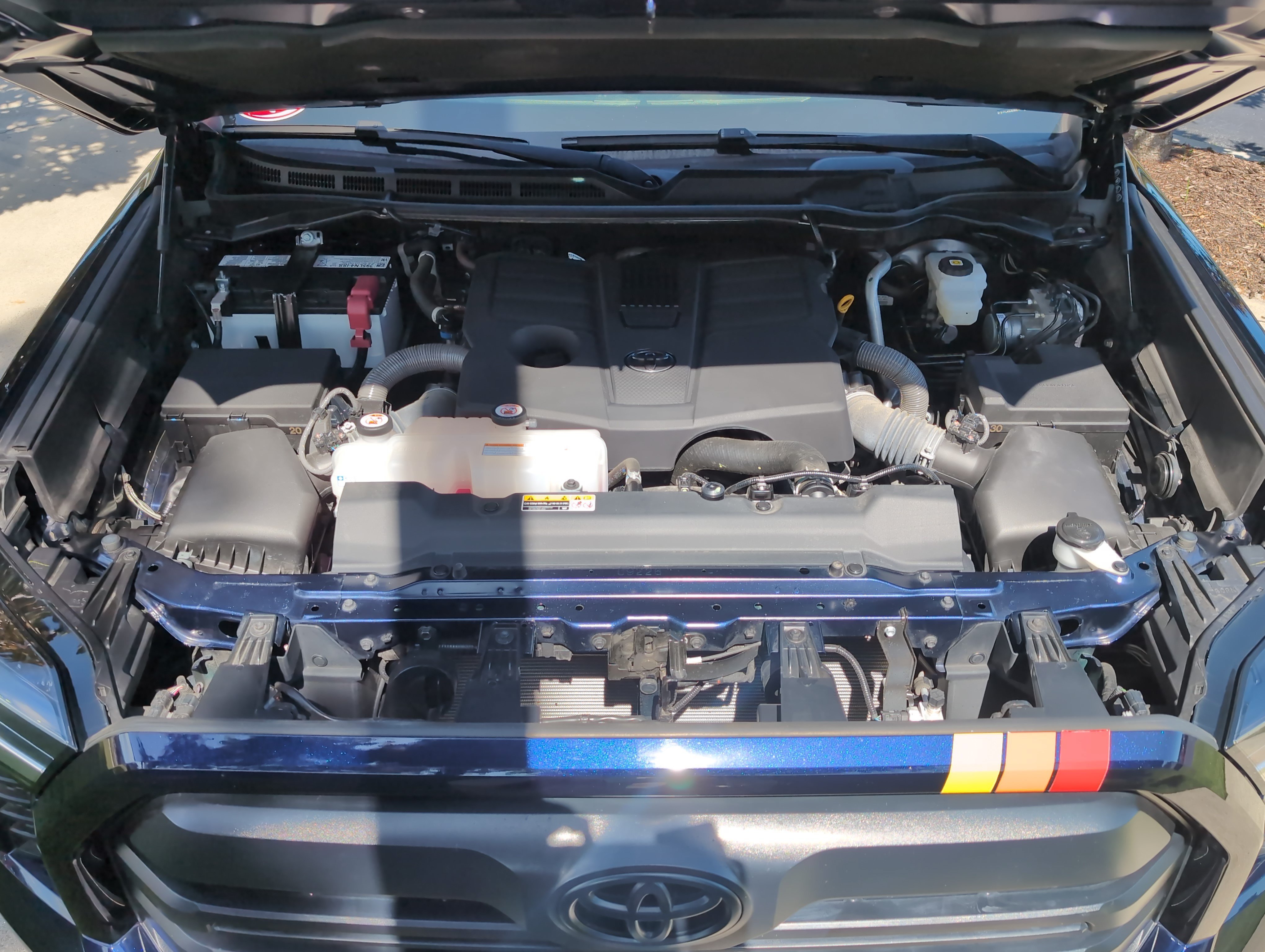 Used 2024 Toyota Tundra SR5 w/ SR5 Convenience Package AWD/4WD image 33