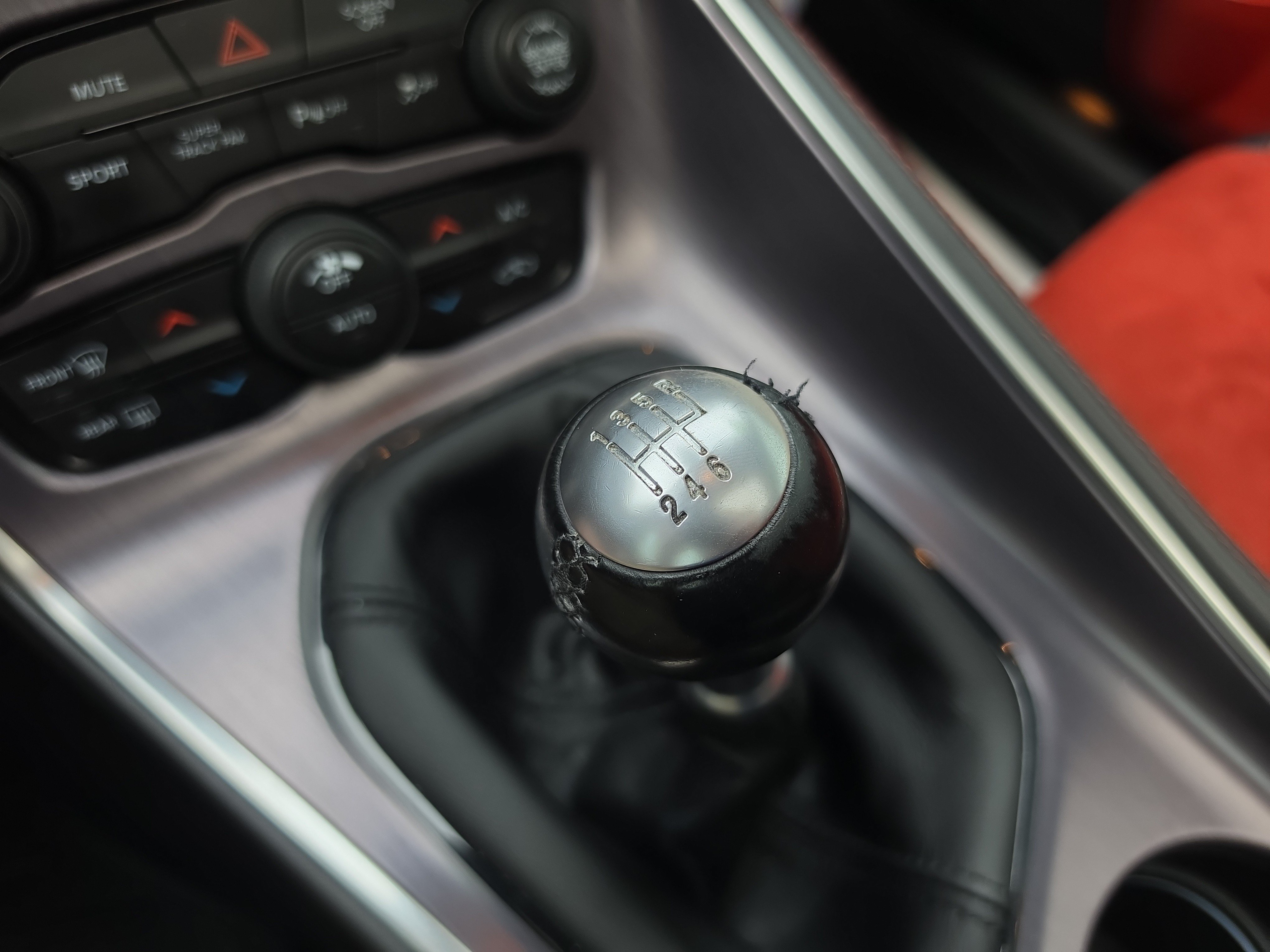 Used 2018 Dodge Challenger R/T Scat Pack RWD image 24