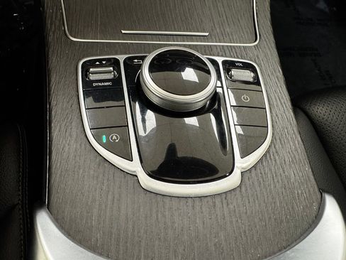 Used 2021 Mercedes-Benz C 300 4MATIC Sedan image 27
