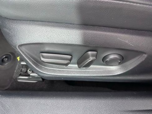 Used 2024 Toyota Camry SE w/ Cold Weather Package image 19