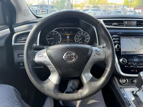 Used 2017 Nissan Murano Platinum w/ Platinum Technology Package AWD/4WD image 18