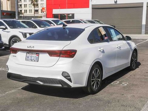 Used 2023 Kia Forte LXS image 10