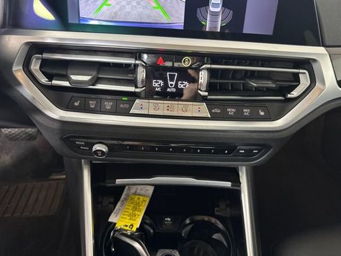 Used 2019 BMW 330i xDrive Sedan w/ Premium Package image 22