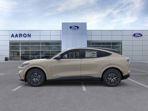 New 2025 Ford Mustang Mach-E Premium image 4