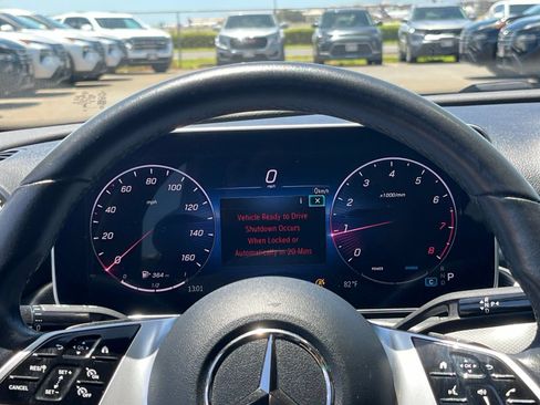 Used 2024 Mercedes-Benz C 300 4MATIC Sedan image 36