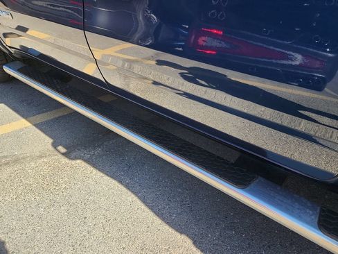 Used 2020 RAM 1500 Laramie AWD/4WD image 12
