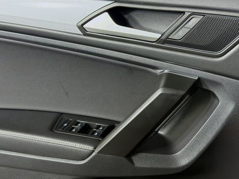Used 2023 Volkswagen Tiguan S FWD image 15