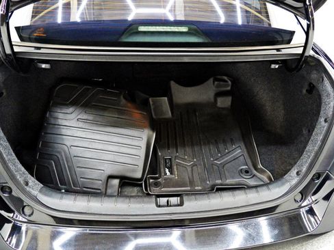 Used 2017 Honda Accord Sport Special Edition image 13