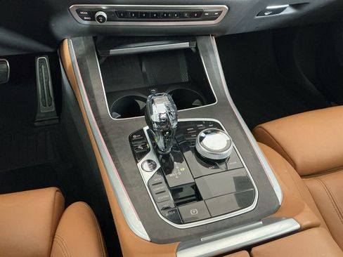 Certified 2022 BMW X5 xDrive40i w/ M Sport Package image 13