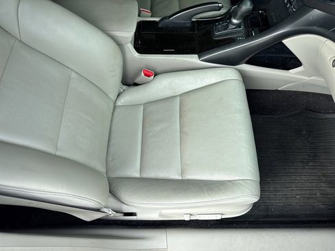 Used 2011 Acura TSX Sedan image 10