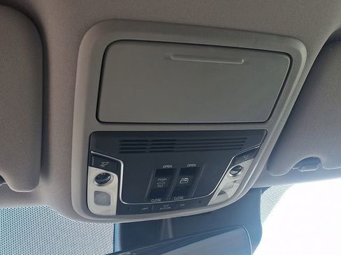 Used 2023 Honda Ridgeline RTL-E image 30