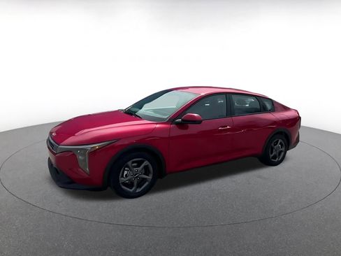 Used 2025 Kia K4 LXS image 7