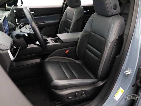Used 2024 Honda Prologue Touring image 2