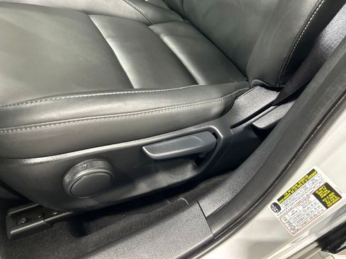 Used 2025 MAZDA CX-30 AWD 2.5 S w/ Select Sport Pkg image 12