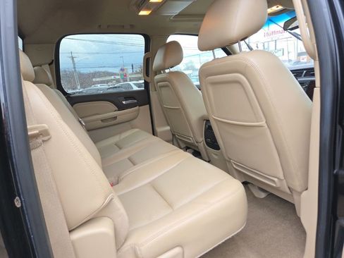 Used 2014 GMC Sierra 2500 Denali w/ Suspension Package, Off-Road image 25