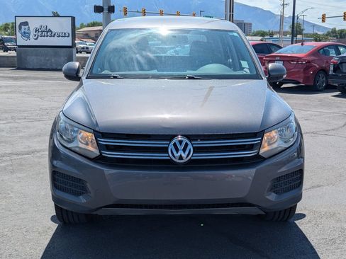 Used 2017 Volkswagen Tiguan S AWD/4WD image 10