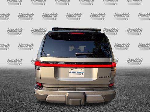 Used 2024 Lexus GX 550 AWD/4WD image 8