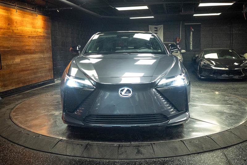Used 2023 Lexus RZ 450e Premium w/ Technology Package AWD/4WD image 4
