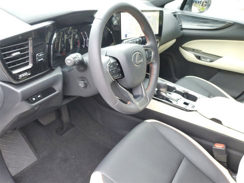 Used 2024 Lexus NX 250 FWD w/ Premium Package image 19