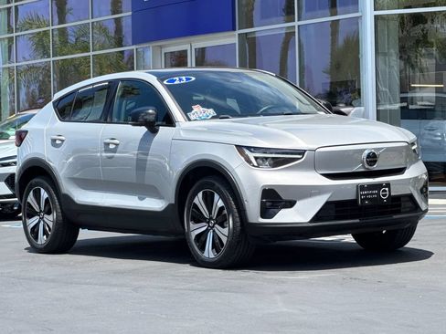 Certified 2023 Volvo C40 P8 Recharge Plus AWD/4WD image 7