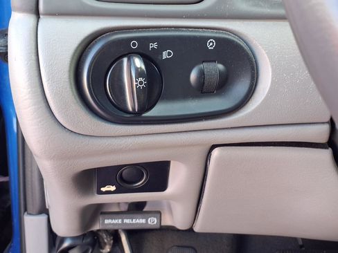 Used 2003 Ford Taurus SE image 14