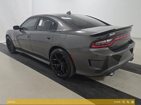 Used 2022 Dodge Charger Scat Pack RWD image 3