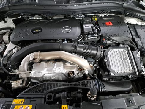 Used 2026 Mercedes-Benz GLA 250 4MATIC image 31