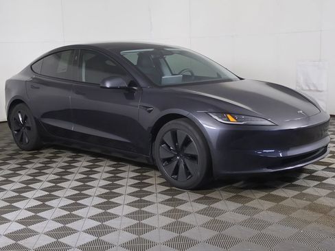 Used 2024 Tesla Model 3 Long Range RWD image 52
